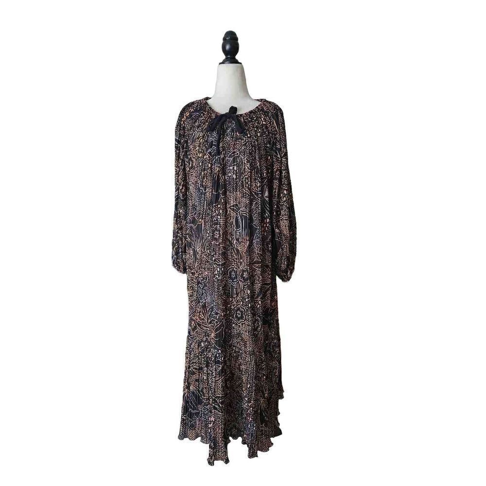 SAKS FIFTH AVENUE 70s Vintage Dress According Pleated Bell Sleeve Floral Kaftan